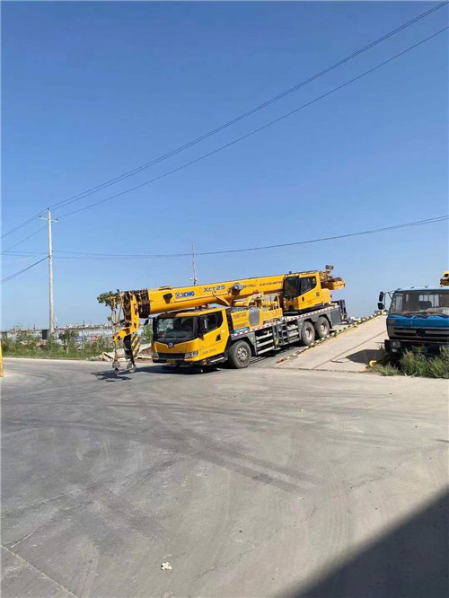 万年县吊车作业时，可能会产生哪些额外收费项目？